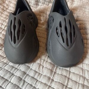 Yeezy Black Kids Shoes Baby & Walker